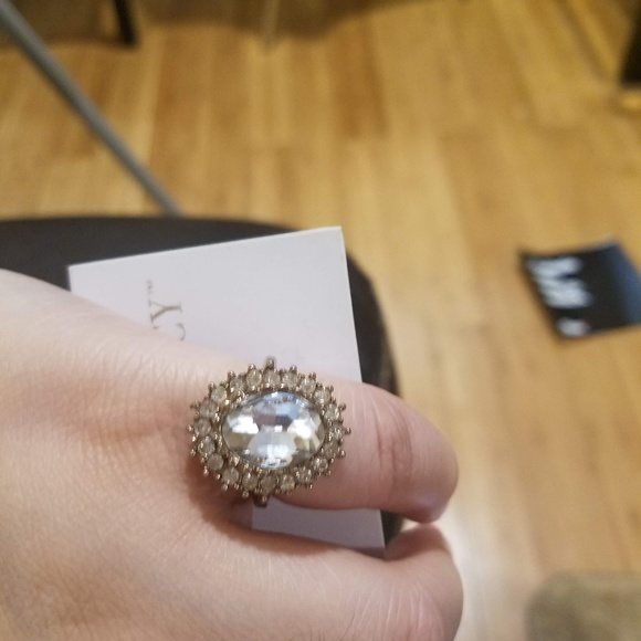 Ring - Picture 2 of 7